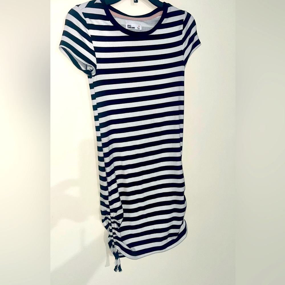 Epic Threads Girls Black & White Striped Dress - Size M
